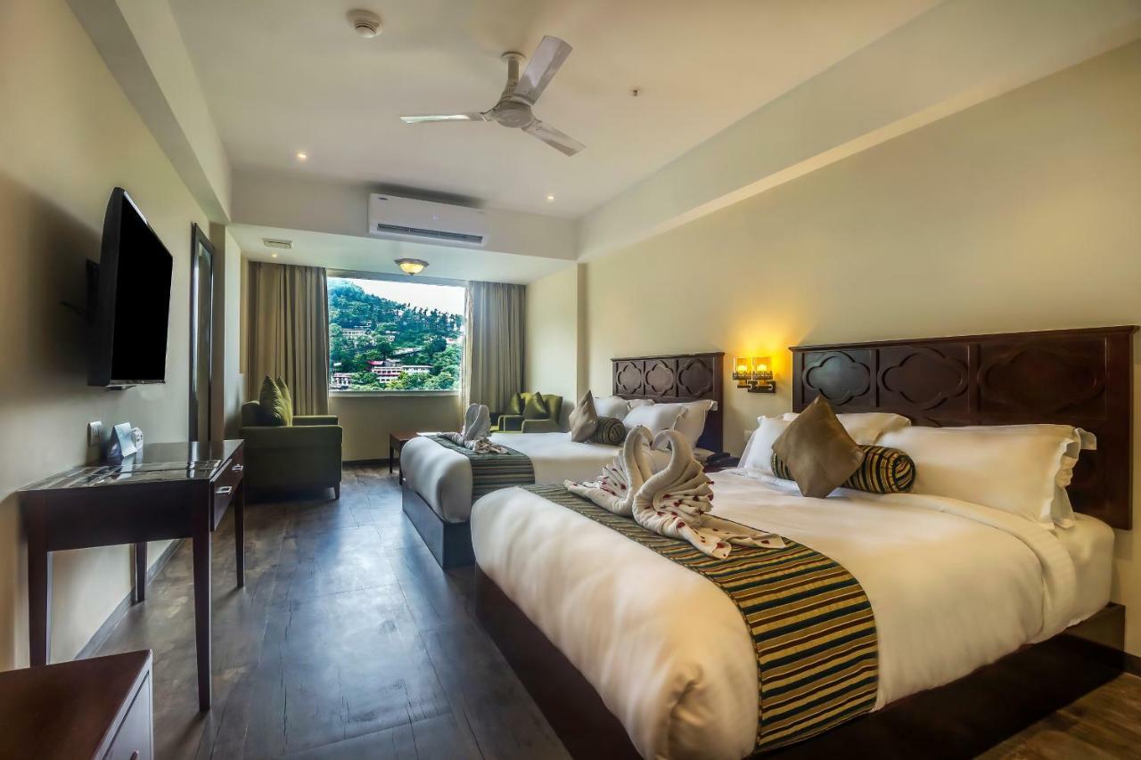 ホテル Ellbee Mussoorie Hills エクステリア 写真